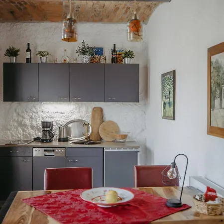 Apartamento Haus Diogenes Mörbisch am See Exterior foto