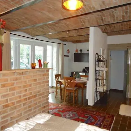 Apartamento Haus Diogenes Mörbisch am See Exterior foto